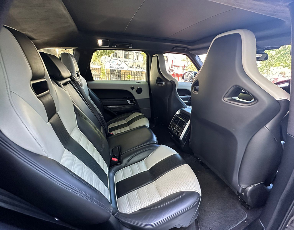 Range Rover Sport SVR